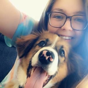 Meet your Posher, Carly